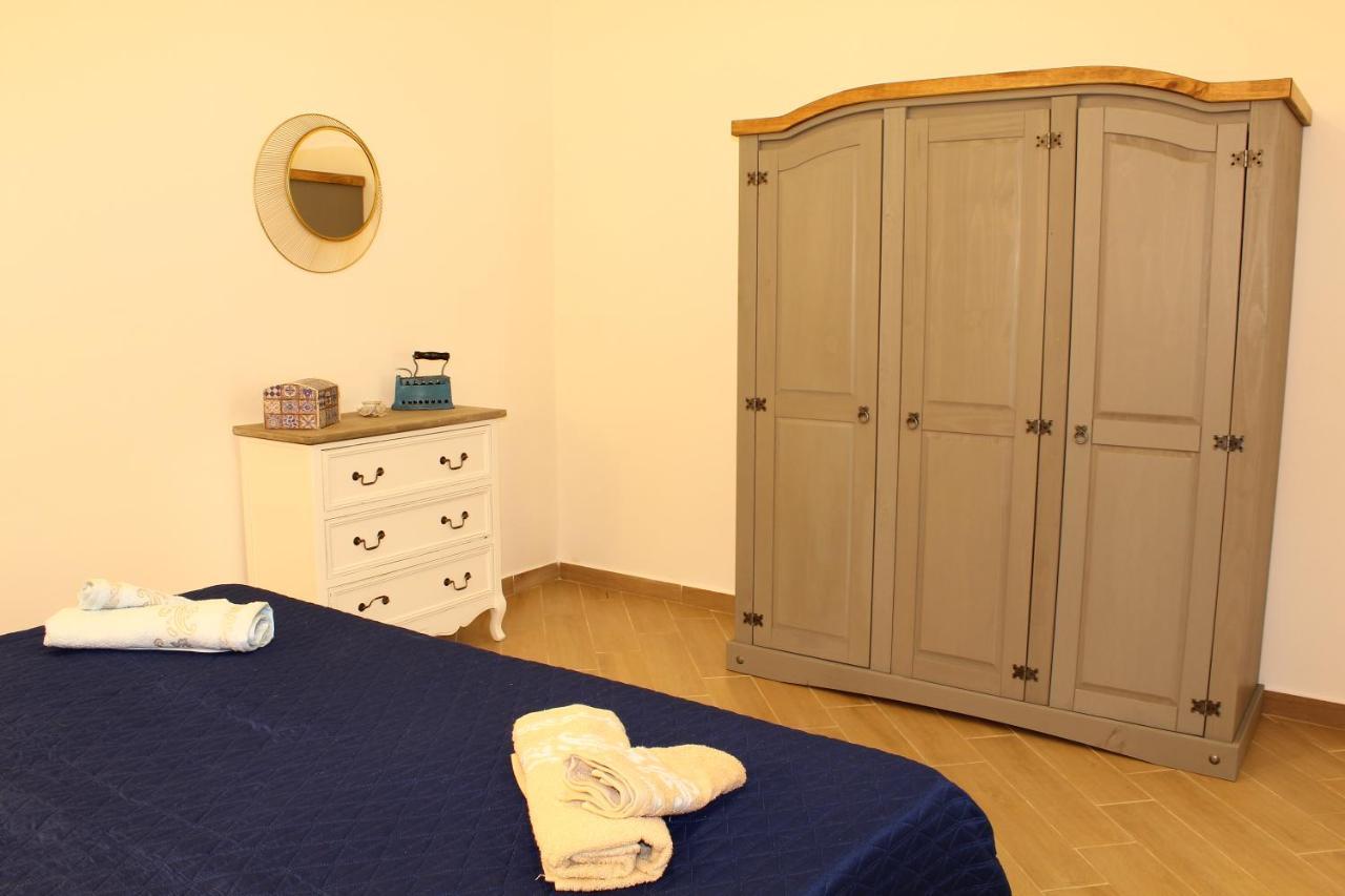 Ciuri Di Sicilia Apartment คาปาชิ ภายนอก รูปภาพ