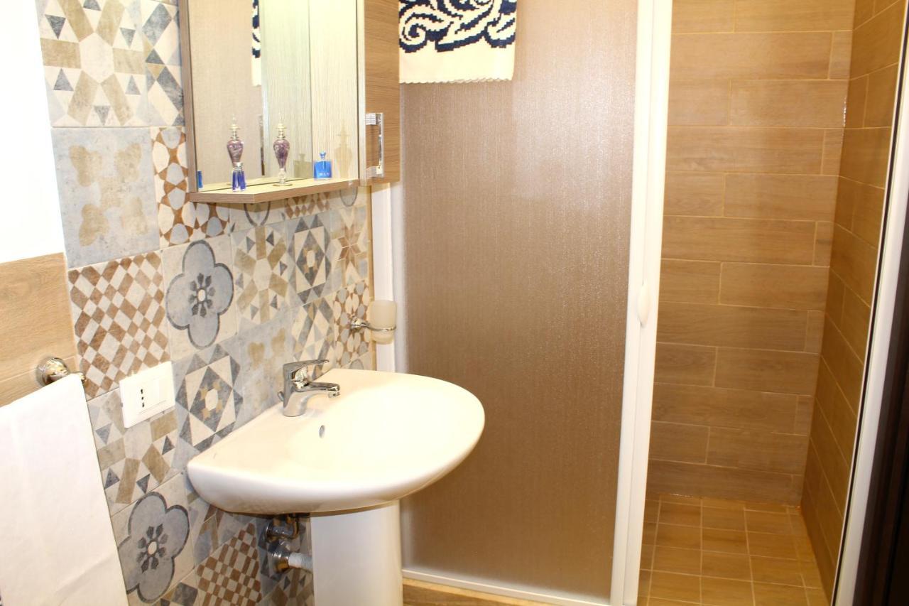 Ciuri Di Sicilia Apartment คาปาชิ ภายนอก รูปภาพ