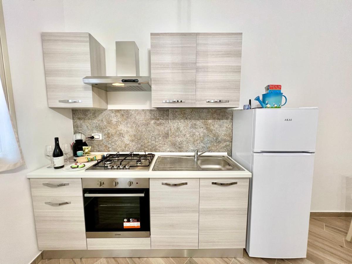Ciuri Di Sicilia Apartment คาปาชิ ภายนอก รูปภาพ